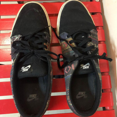 SIZE 12 Mens - Nike SB