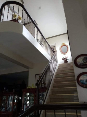 HOUSE AND LOT FOR SALE