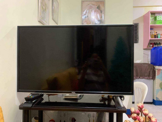 Tcl Smart TV (32inch)