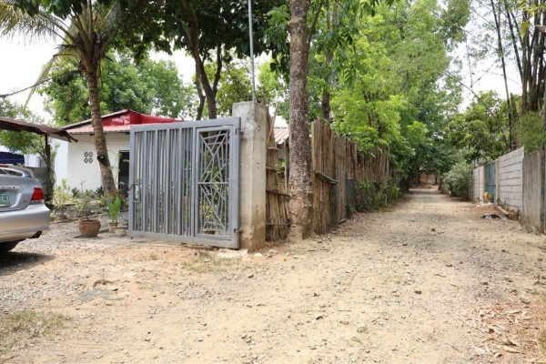 FOR SALE HOUSE & LOT