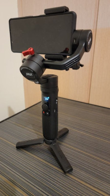 Zhiyun Crane M2 Gimbal Stabilizer (LIKE NEW)