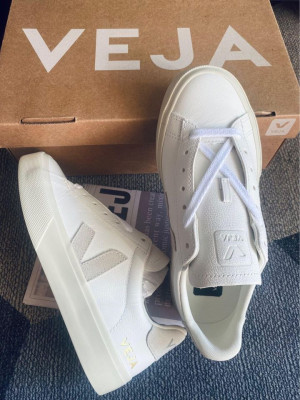 💯 Original/Authentic Veja Campo Leather