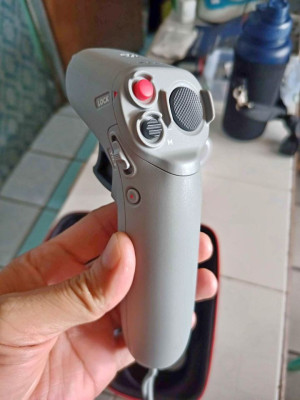 Dji MOTION CONTROL for AVATA, MAVIC MINI 3 PRO, & MAVIC 3 SERIES