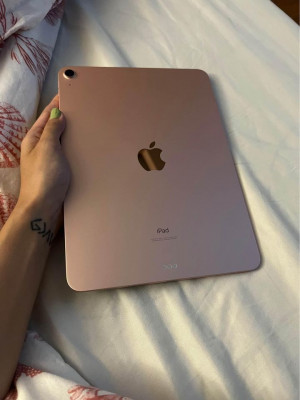 iPad Air 4th Gen 64gb PINK + Apple Pencil Gen 2