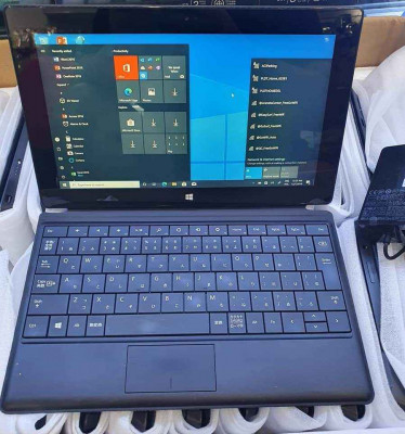 MICROSOFT WINDOWS SURFACE    (touchscreen) 3rd Generation