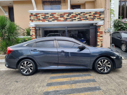 2016 Honda 17 acquired civic 1.8s