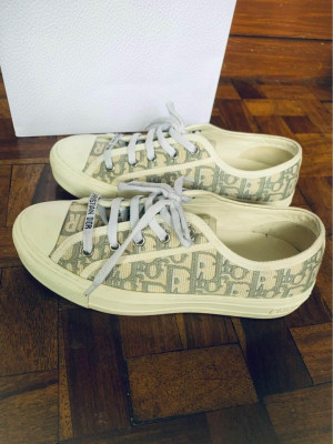 Christian Dior sneakers-original