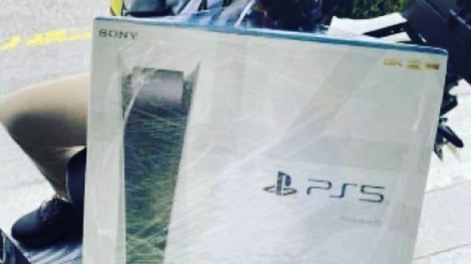 PLAYSTATION 5 SECOND HAND