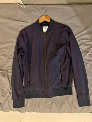 ZARA MAN BOMBER JACKET