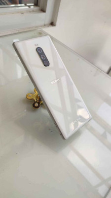 2023 SONY XPERIA 1 for sale or swap sa iphone sony