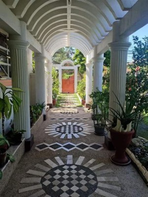 HOUSE AND LOT FOR SALE