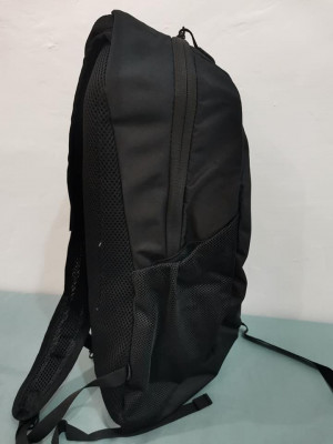 Brandnew nike race backpack 15 liters capacity