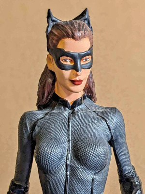 Catwoman The Dark Knight Rises Bust by DC Comics Collectibles