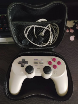 8Bitdo Pro 2 G Classic Edition Wireless Controller