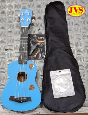 Bonita Ukelele with Bag, Capo, String, Pick