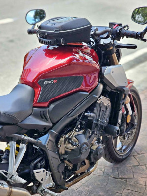 2021 Honda cb650r