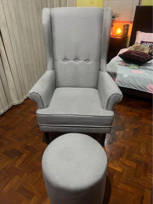 Accent Chair with Ottoman