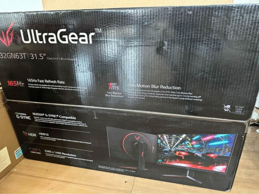 LG UltraGear 32in 165Hz QHD Gaming Monitor