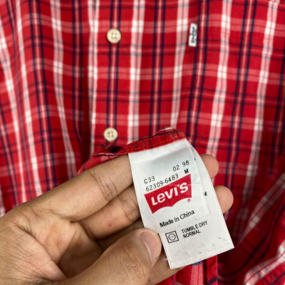 Levi’s Checkered Button Down Polo Short Sleeve