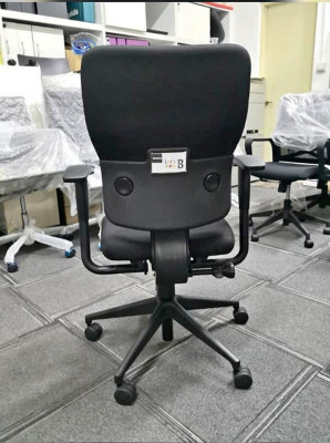 STEELCASE lets B ergonomic Chair