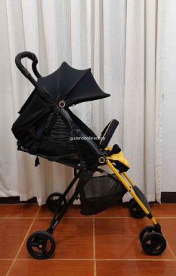 Lightweight Stroller Combi F2 Plus