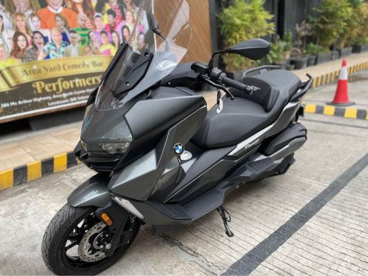 2022 BMW c400