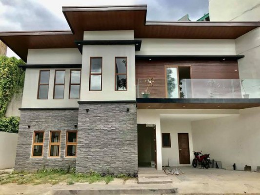 House and Lot - Quezon City