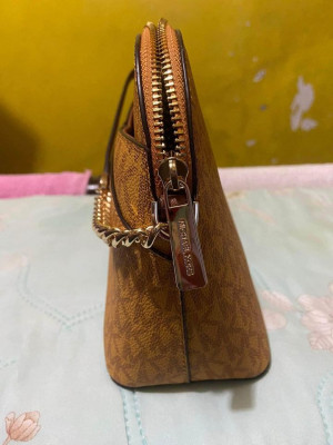 💯Original MK sling bag