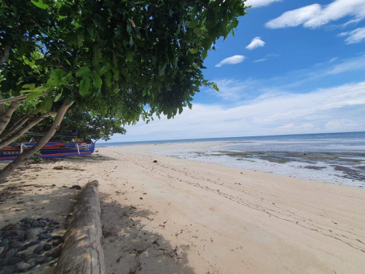 Glan Beach Resort