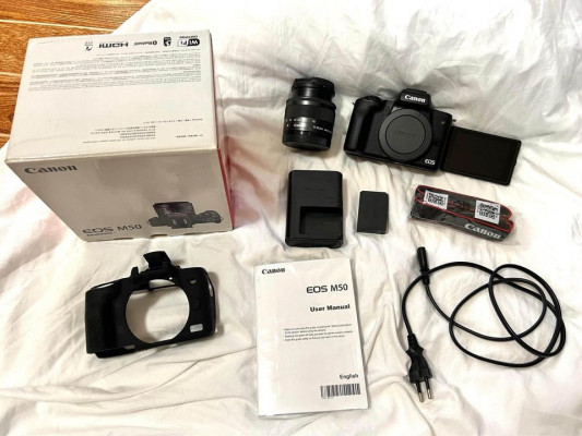 Canon Eos m50 Mirrorless Camera With Lens Kit