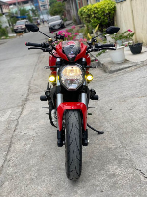 2019 Ducati monster