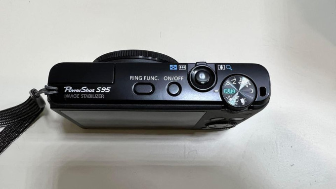 Canon PowerShot S95 Digital Camera