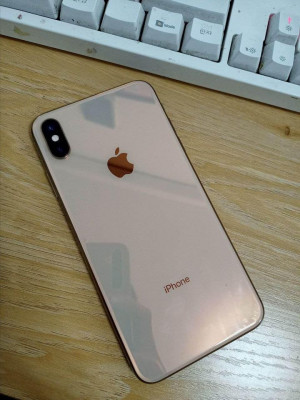 IPHONE XS MAX
