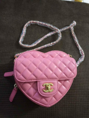 Cc pink heart leather bag vip gift