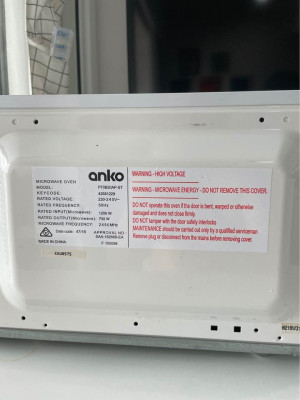 MOVING OUT SALE: Digital Microwave