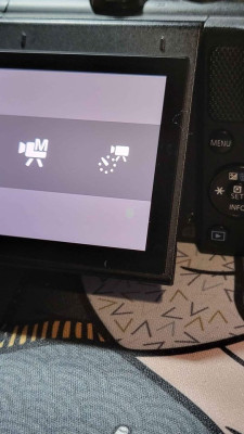 [Selling] Canon EOS M100 w/ 2 Lenses