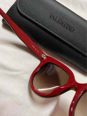 Valentino Cat Eye Sunglasses - V658S