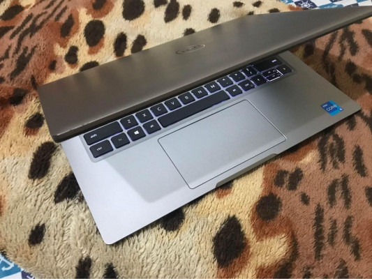 Selling Laptop DELL Latitude 5320 Corei5 11th Gen 256SSD 16GB Ram