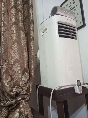 Hanabishi portable aircon 1hp