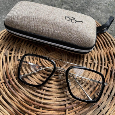 Tony Stark’s EDITH Glasses