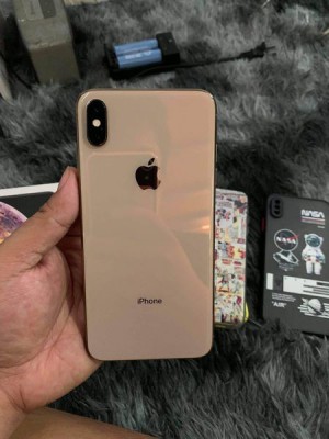 IPhone XS Max 64 GB ( Globe lock)
