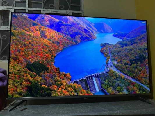 Edgeless TCL P715 Series 55inches 4K