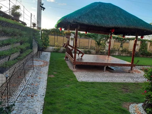 BUNGALOW HOUSE AND LOT