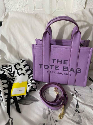 Marc Jacobs Tote in Orchid