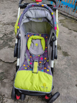 STROLLER