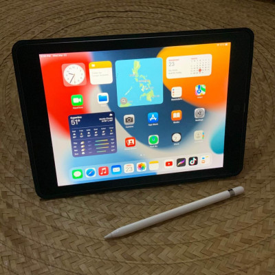 Apple iPad (6th Generation)