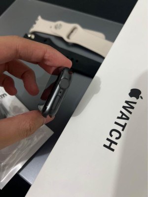 RUSH ORIG APPLE WATCH SE (w/ warranty and receipt)