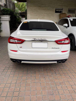 2016 Maserati quattroporte