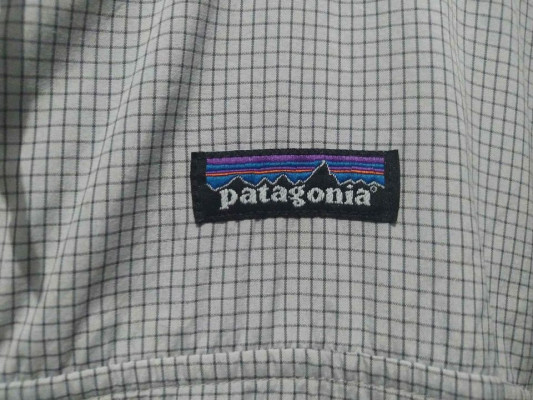 Patagonia windbreaker jacket