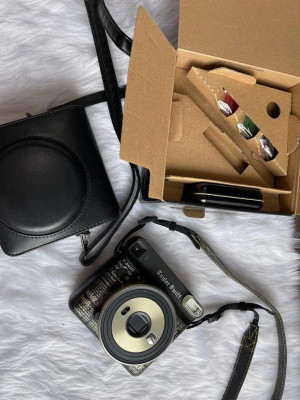 Instax SQ6 Taylor Swift edition